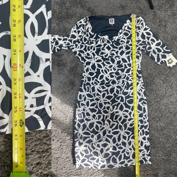Anne Klein Elegant Slate and light cream floral Patterned Dress women’s size 8 - Picture 10 of 17